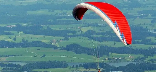 Paragliding