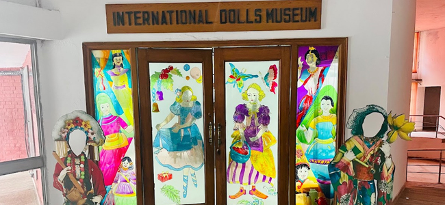 International Dolls Museum