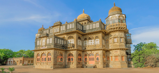 Vijaya Vilas Palace