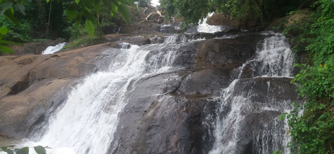 Aruvikkuzhi Waterfalls