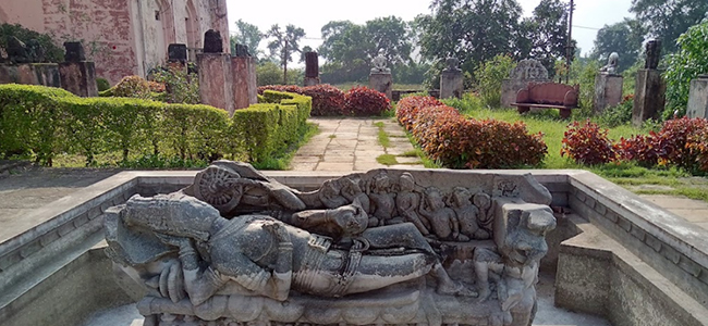 Jahaz Mahal Hotel Mandu