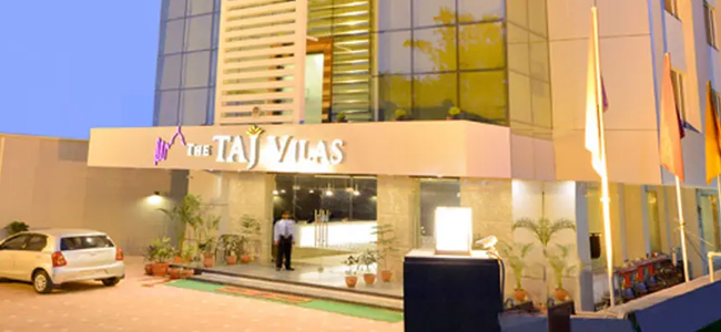 Hotel The Taj Vilas Agra